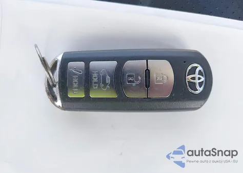 2018 Toyota Yaris Ia из США, поврежденный, VIN 3MYDLBYV2JY307716